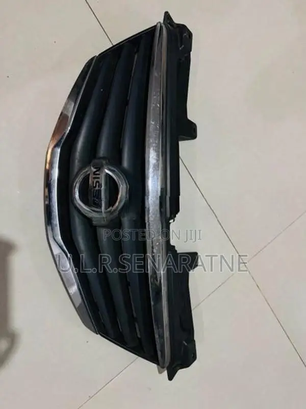Nissan N17 Front Shell