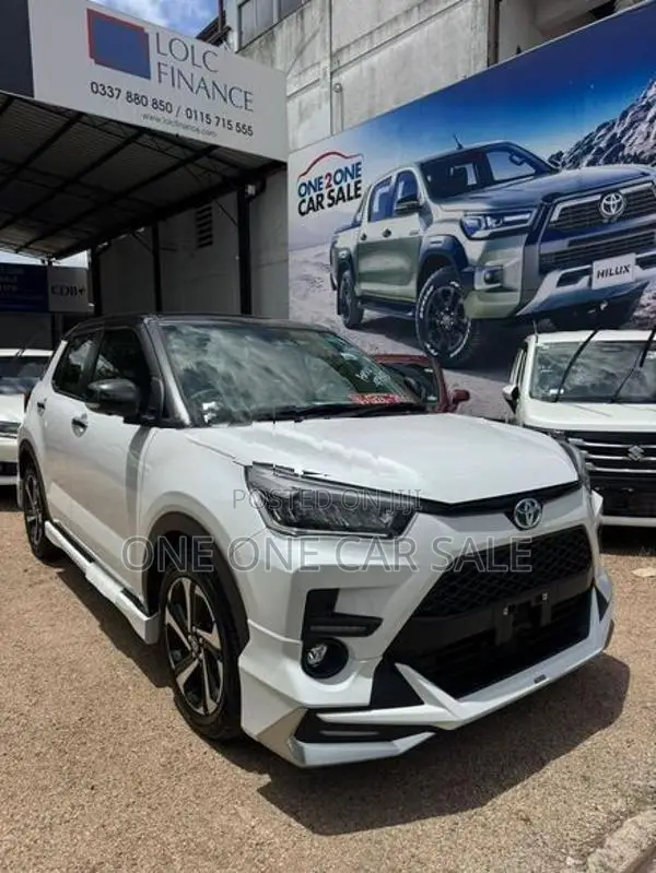 Toyota Raize Z 1.2 Advance Blast 2026
