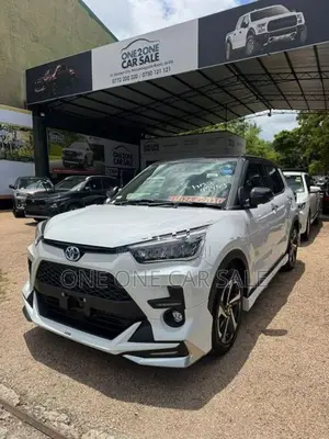 Toyota Raize Z 1.2 Advance Blast 2026