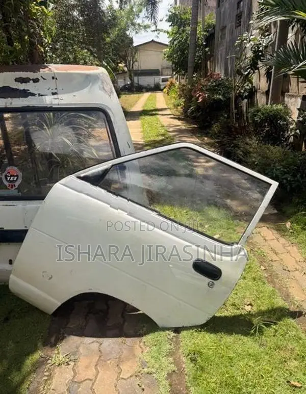 Toyota TownAce Loto CR27 Doors