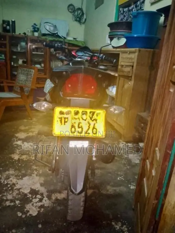 Honda Twister 2014