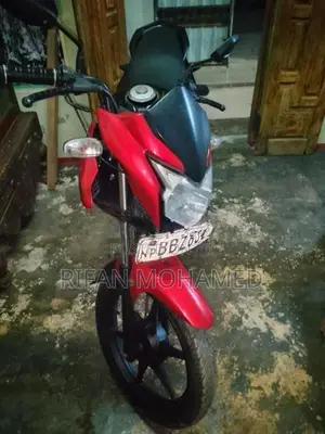 Honda Twister 2014