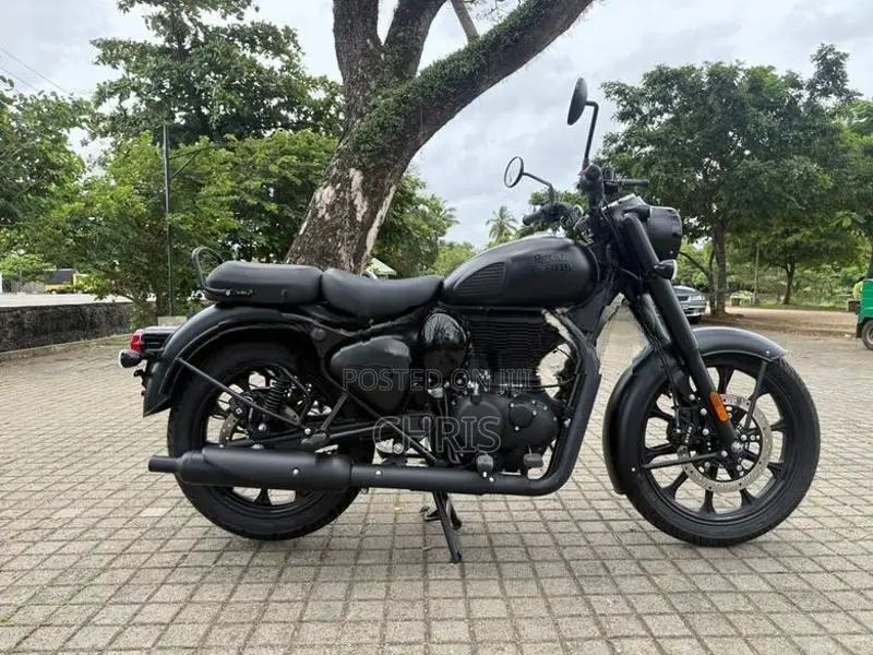 Royal Enfield Classic 350 Stealth black 2026