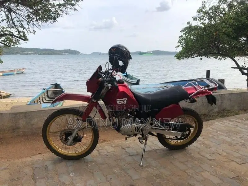Suzuki GSX 125 1993