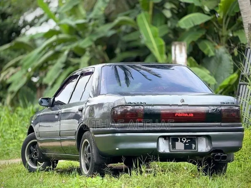 Mazda Familia 323 1994