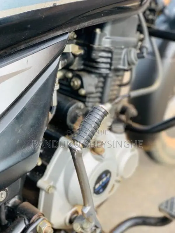 Bajaj Platina 100 ES 2018