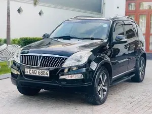 Micro Rexton 2016