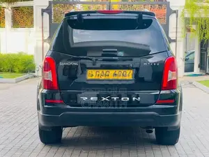 Micro Rexton 2016