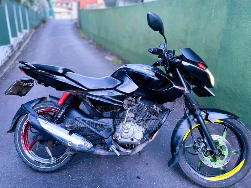 Bajaj Pulsar 135 2015