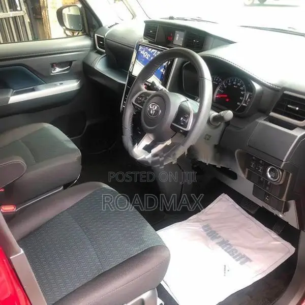 Toyota Roomy GT TURBO CUSTOM 2025