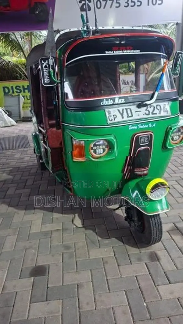 Bajaj RE 4 Stroke 2010
