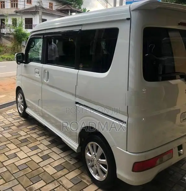 Suzuki Every wagon 2025