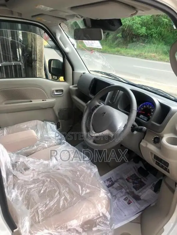 Suzuki Every wagon 2025