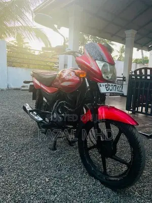 Bajaj Platina 100 ES 2015