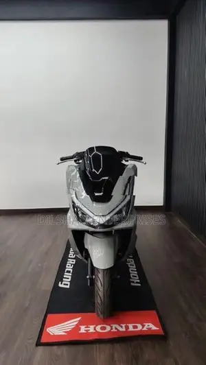 Honda PCX160 2026