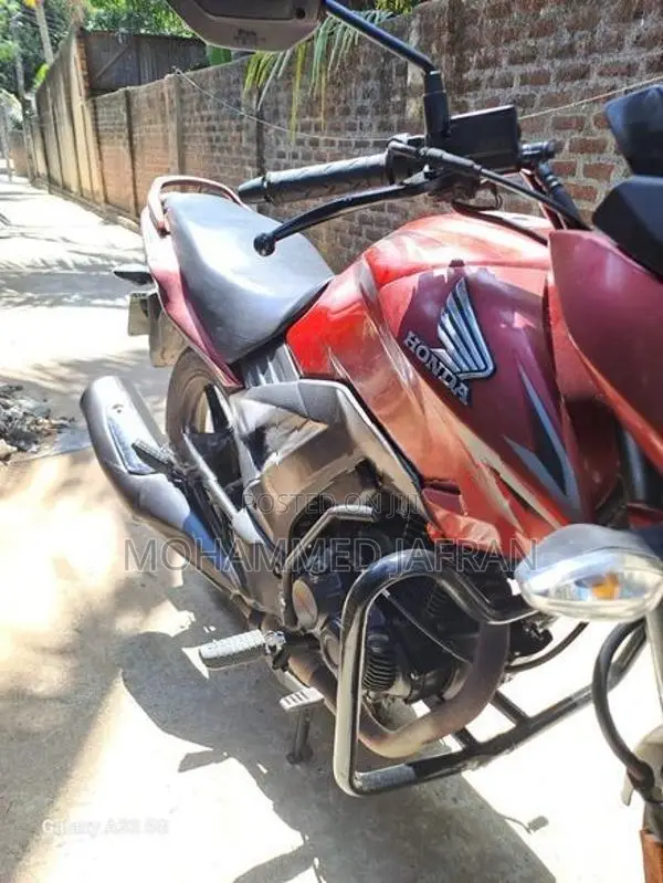 Honda CB Unicorn 2017