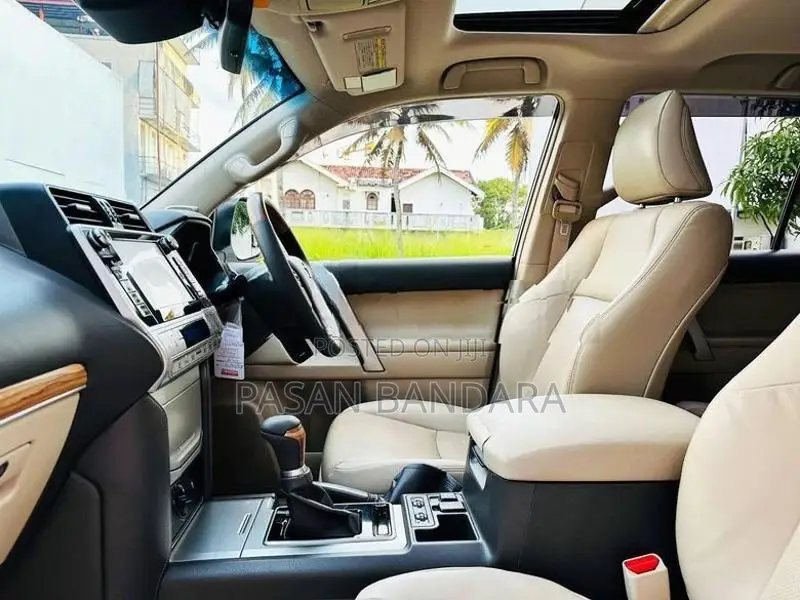 Toyota Land Cruiser Prado Fully Loaded spec 2018