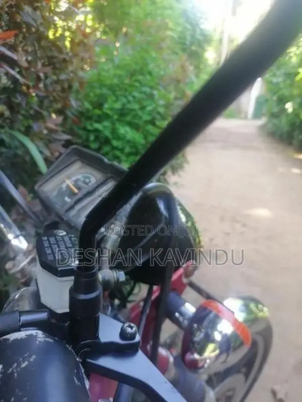 Hero CD 100 2004