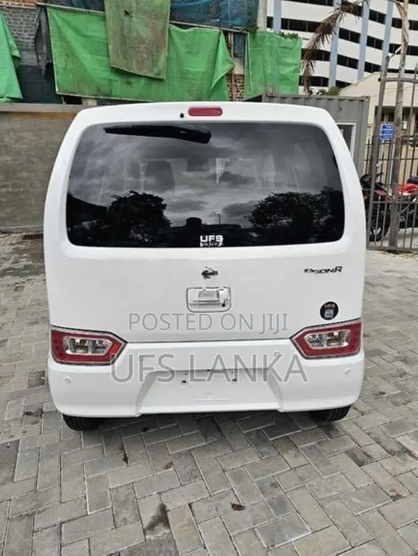Suzuki Wagon R ZL 2026