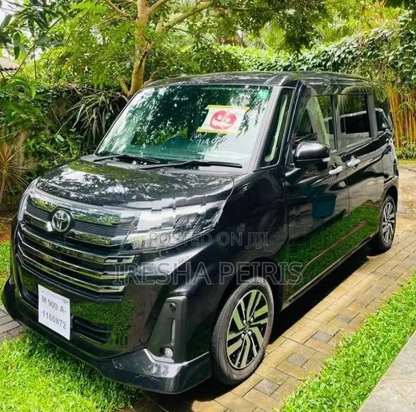 Toyota Roomy Custom G 2024