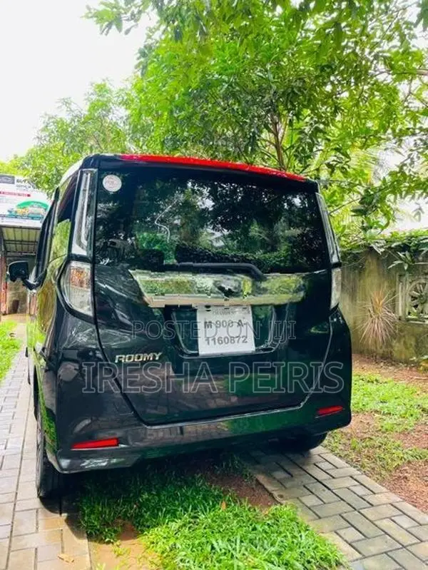 Toyota Roomy Custom G 2024