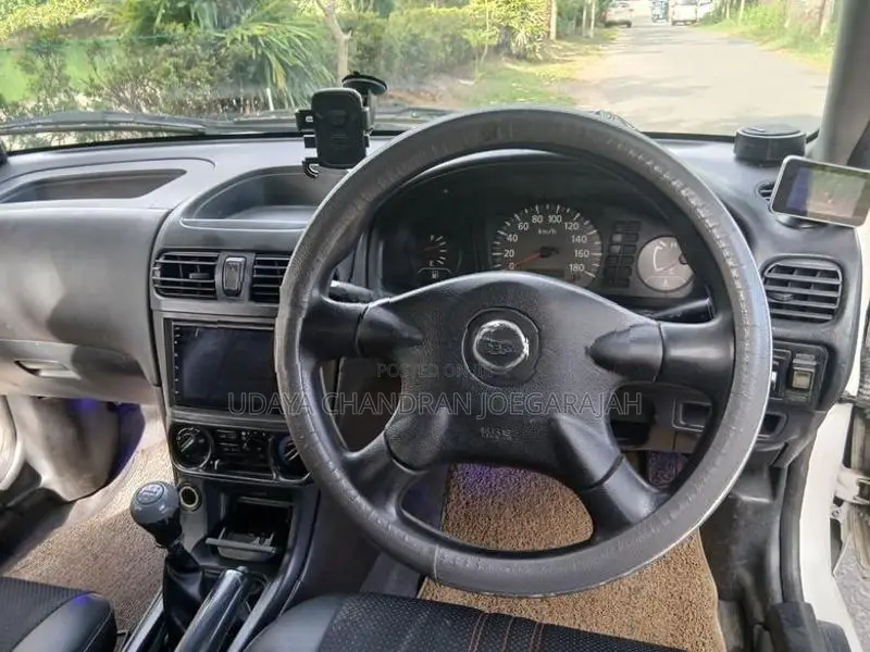 Nissan AD Wagon 2002
