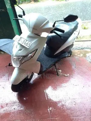 Honda Dio 2012