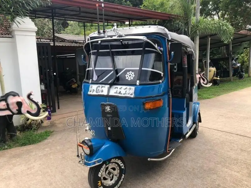 Bajaj RE three wheel 2006