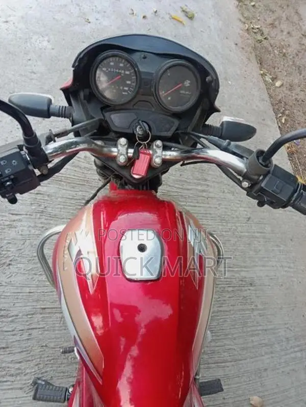Bajaj Discover 125 2007