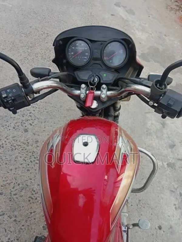 Bajaj Discover 125 2007