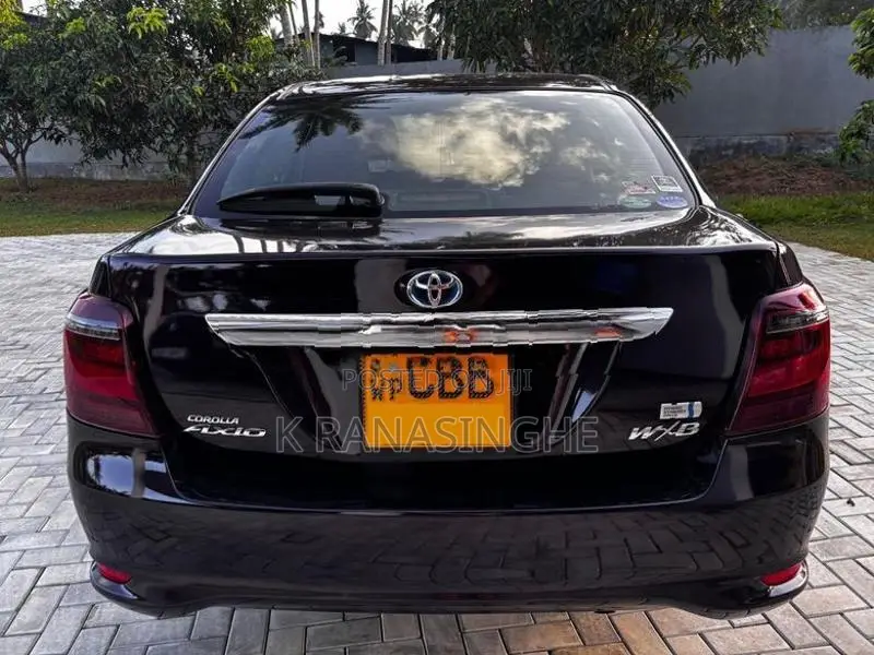 Toyota Axio WXB 2017