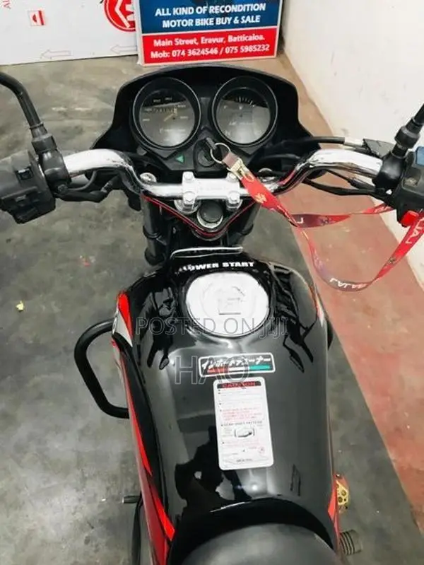 Hero HF Deluxe Top Bike 2019