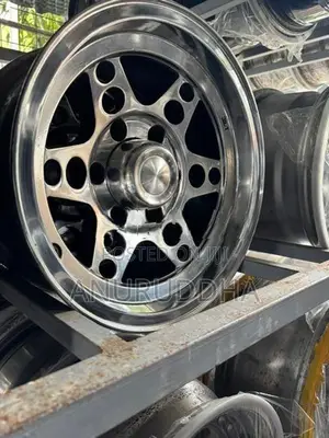 15” Alloy Wheels