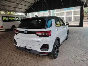 Toyota Raize Z Hybrid 2026