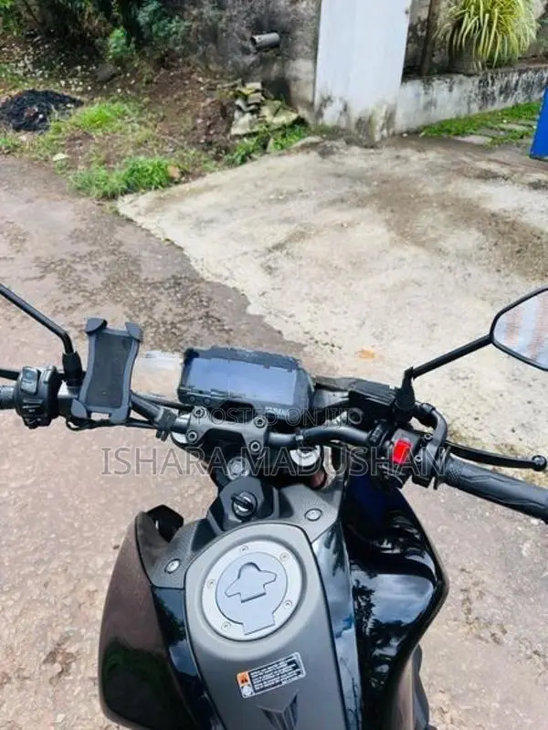 Yamaha MT 15 V2 2025