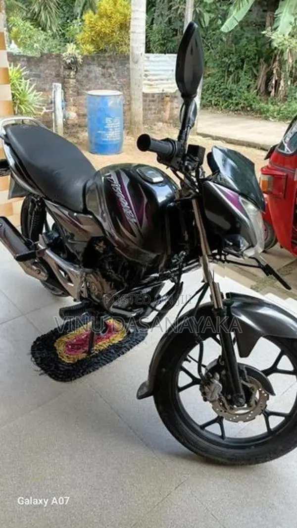 Bajaj Discover 125 2015
