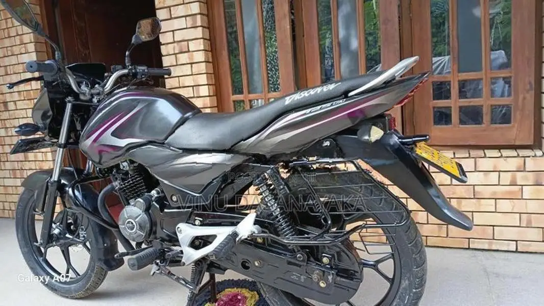 Bajaj Discover 125 2015