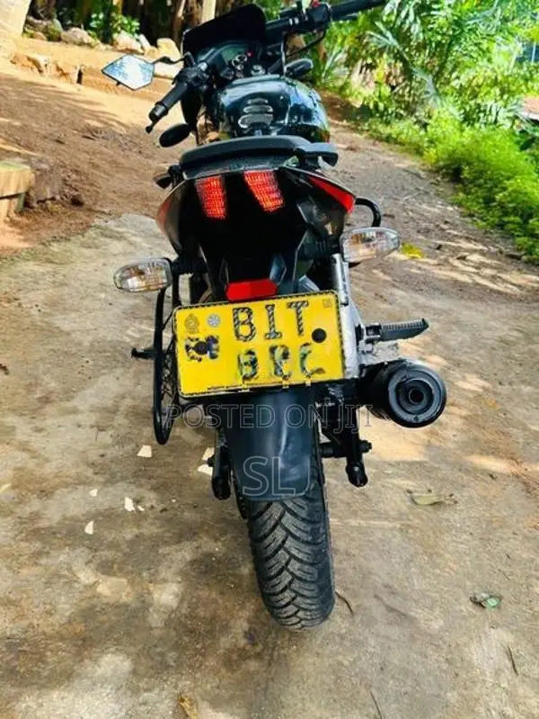 Bajaj Pulsar 150 Double Disc 2020