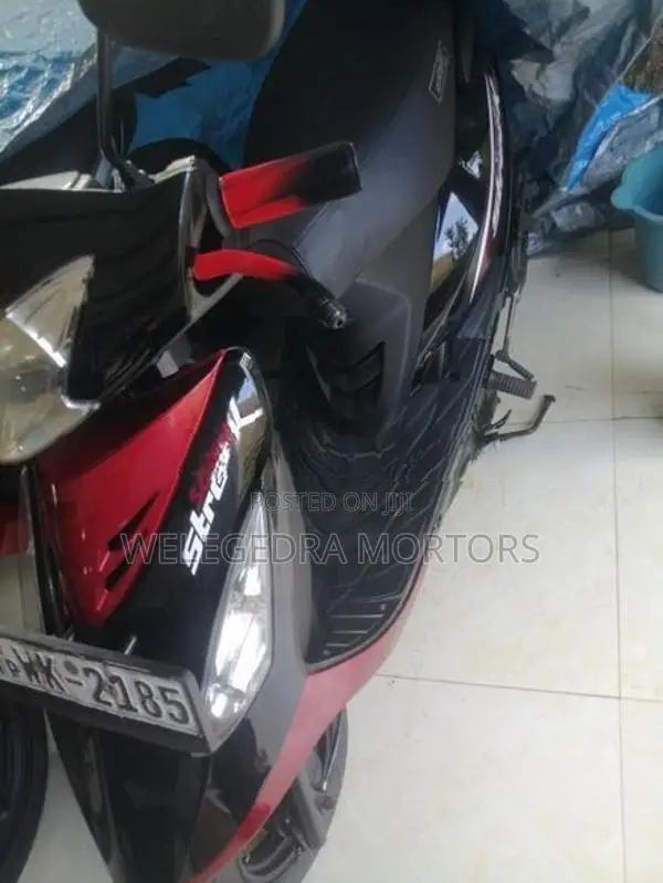 TVS Streak 2012