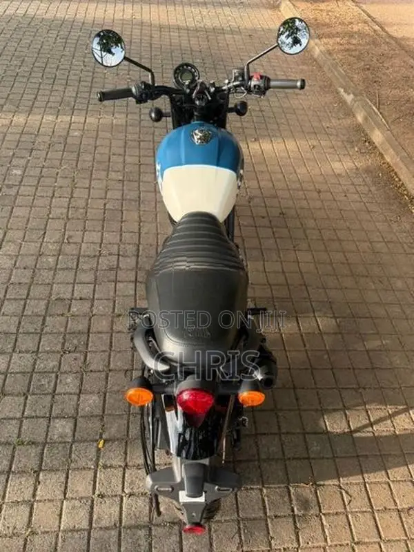 Royal Enfield Hunter 350 Rebel blue 2026