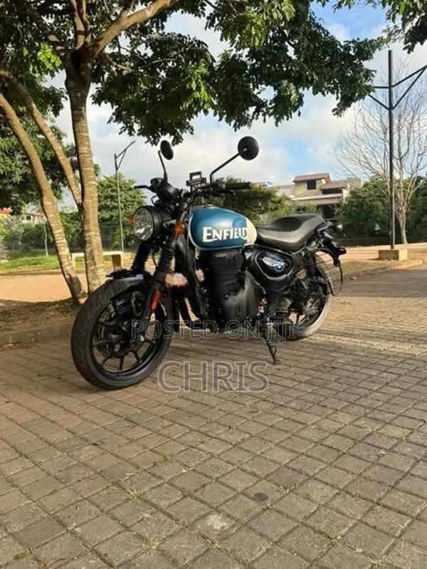 Royal Enfield Hunter 350 Rebel blue 2026