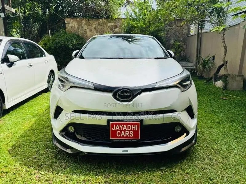 Toyota CHR NGX50 2017