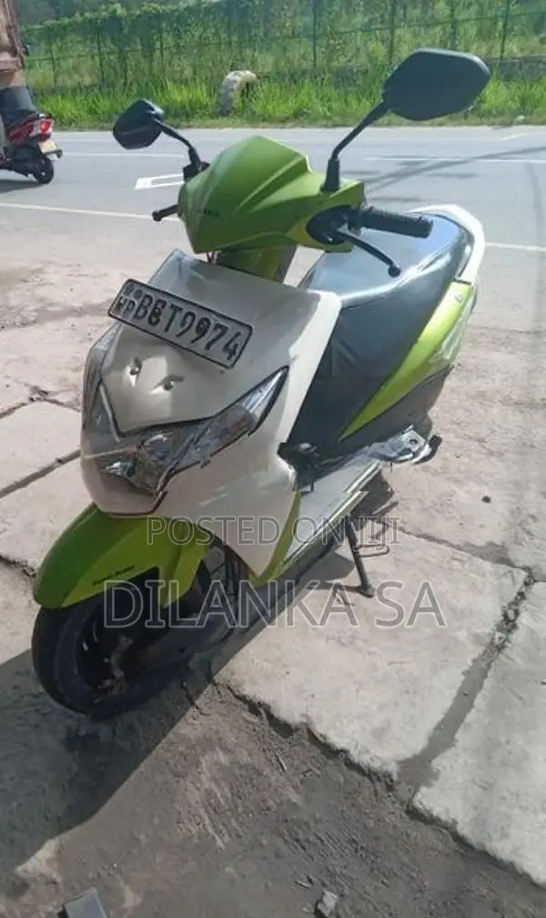 Honda Dio 110 2015