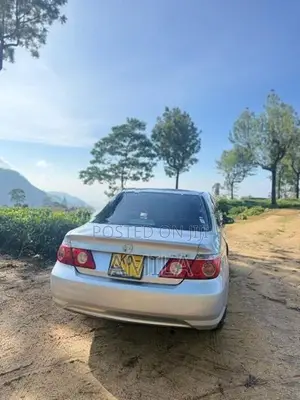 Honda Fit Aria 2008