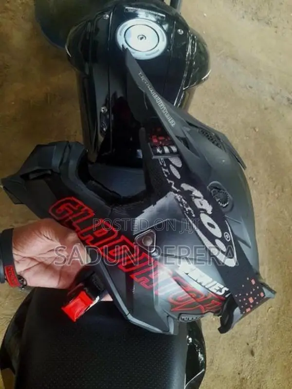 Gladiator Full Face Helmet