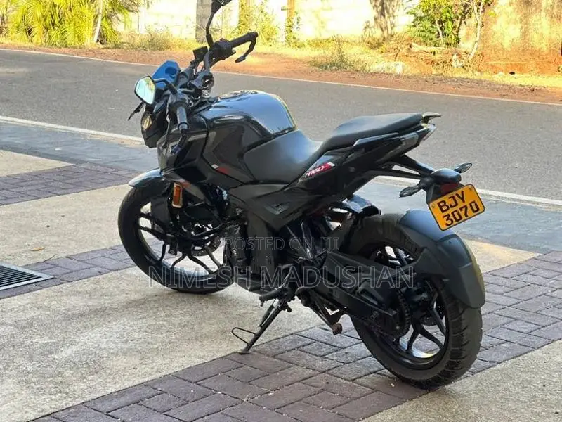 Bajaj Pulsar N160 Premium 2025