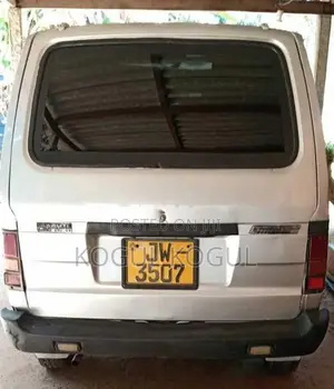 Suzuki Every Omini 2005