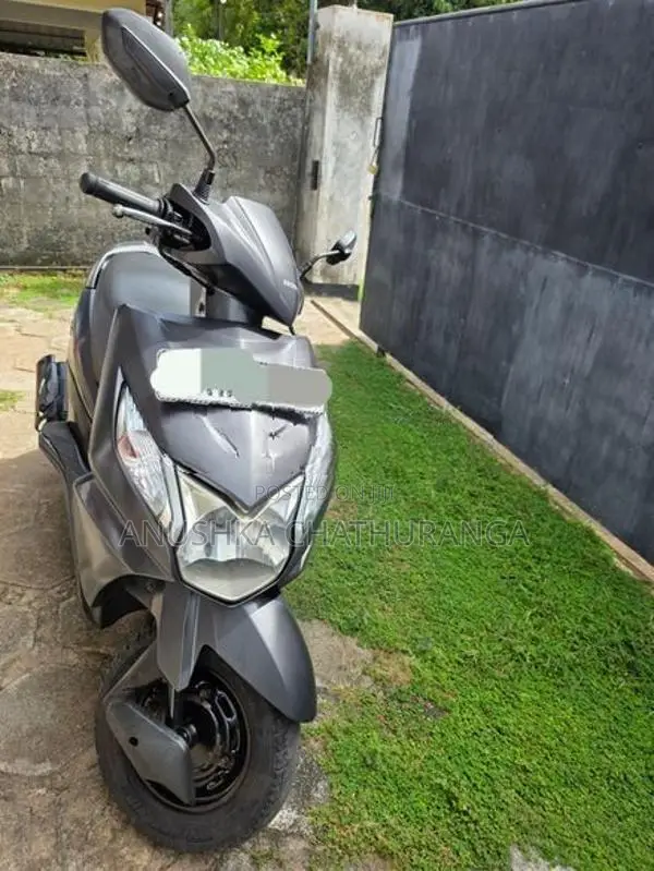 Honda Dio 2012