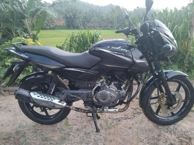 Bajaj Pulsar 150 2017