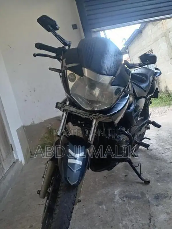 TVS Apache 180 2012